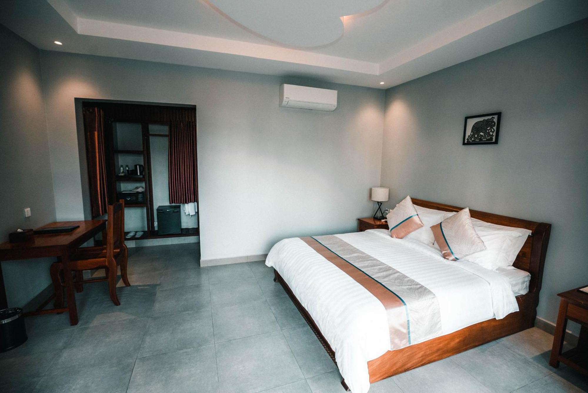 Sokchea Kampot Hotel Esterno foto