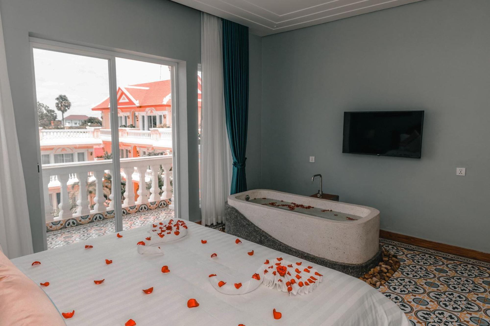 Sokchea Kampot Hotel Esterno foto