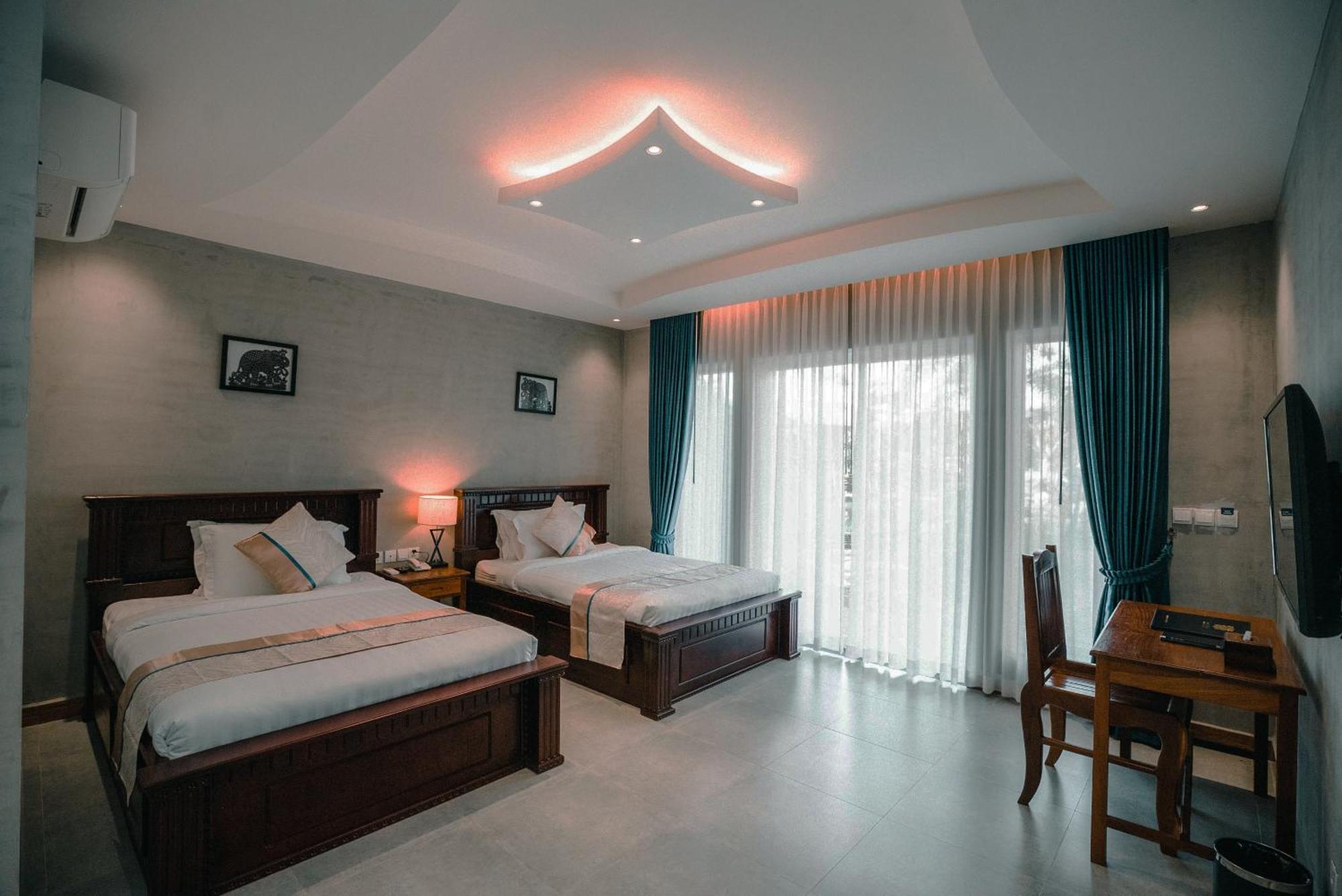 Sokchea Kampot Hotel Esterno foto