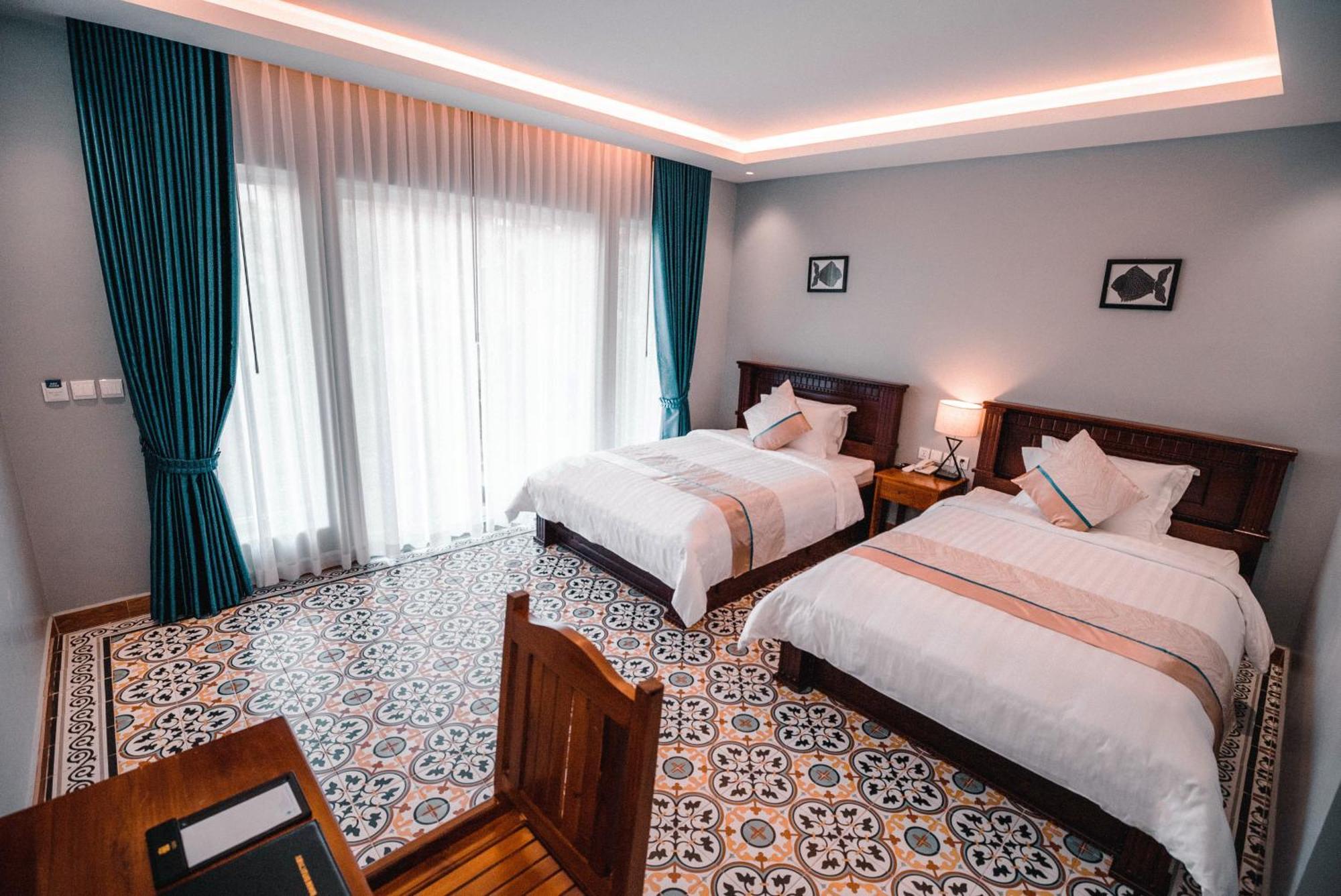 Sokchea Kampot Hotel Esterno foto