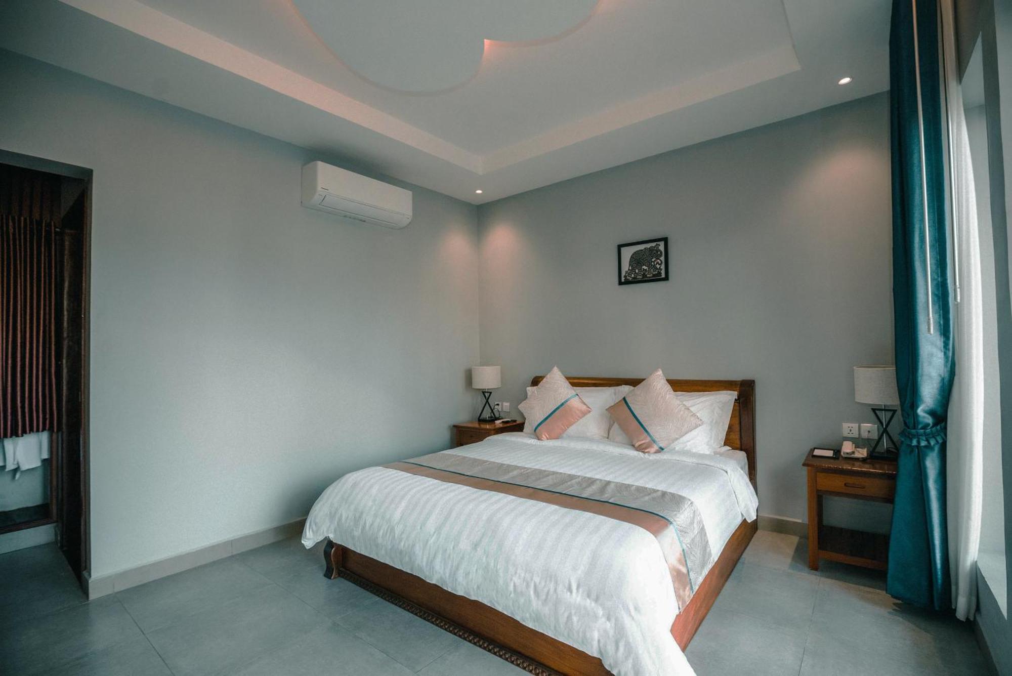 Sokchea Kampot Hotel Esterno foto