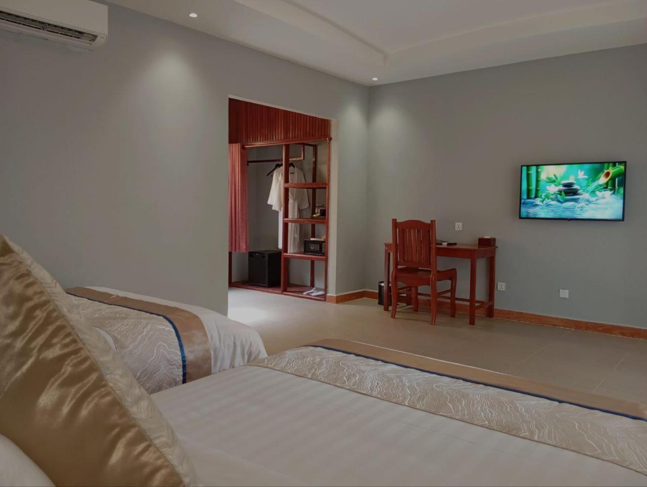 Sokchea Kampot Hotel Esterno foto