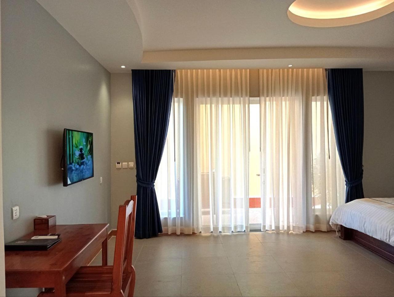 Sokchea Kampot Hotel Esterno foto
