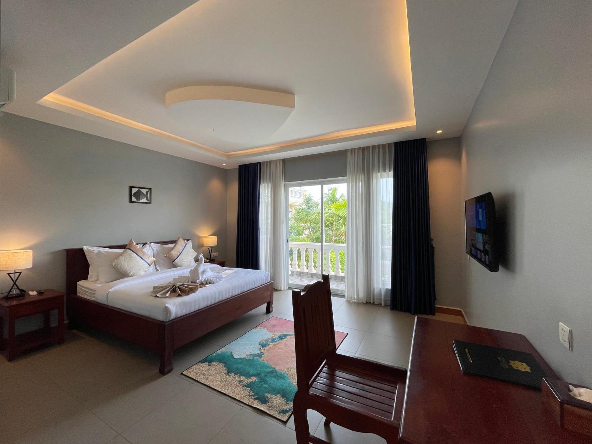 Sokchea Kampot Hotel Esterno foto