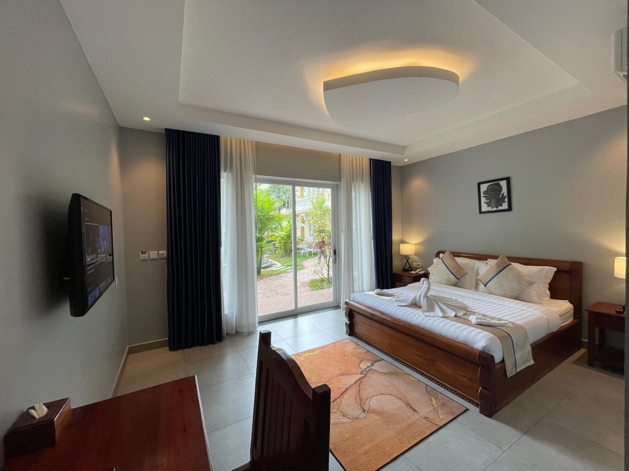 Sokchea Kampot Hotel Esterno foto